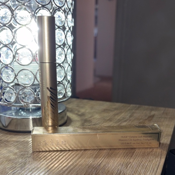 Stila Other - Stila Gold Lash Mascara
